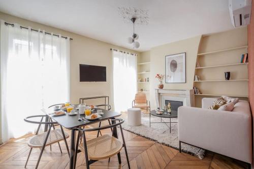 Faubourg-du-Roule Apartment | 4#Two Bedrooms#Champs Elysées#Arc de Triomphe#AC