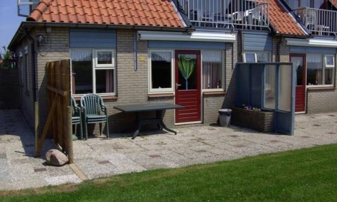 Den Burg House | 40 m² House ∙ 3 bedrooms ∙ 6 guests