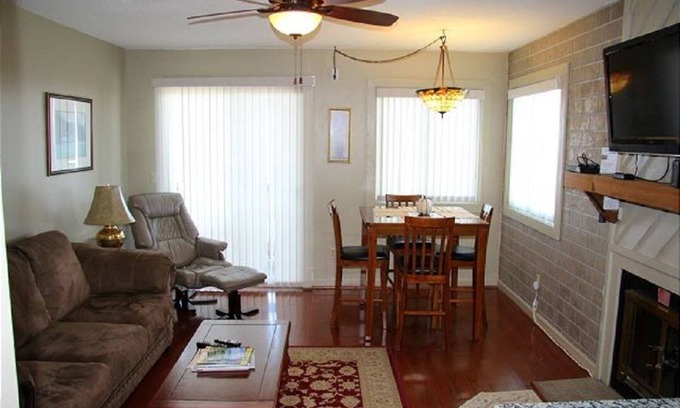 Banner Elk Condo | 4216 Northview Retreat - Walk to Sledding Hill