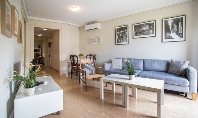 Sant Antoni Apartment | 42MAN1018 Centrally located flat in Sant Antoni