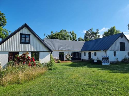 Onslunda Bed & Breakfast | 4B Österlen Bed & Breakfast