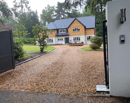 Ferndown House | 5 bed family home set within gorgeous grounds
