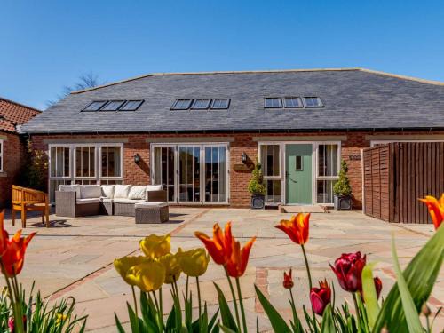 Thirsk House | 5 Bed in Thirsk 40349