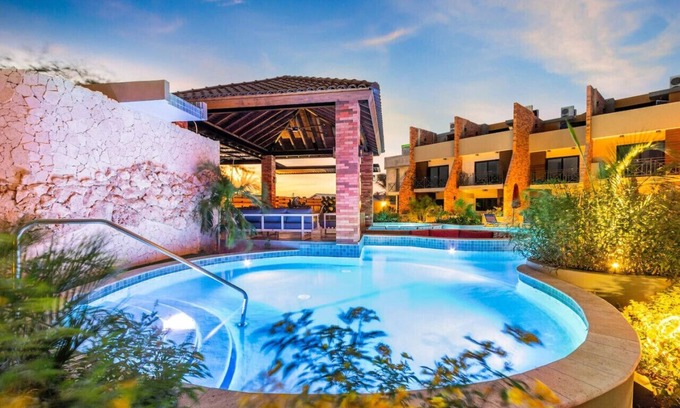 Boroncana Apartment | 5 Mins from Ritz & Beach at Porta Al Sole 3 by Bocobay