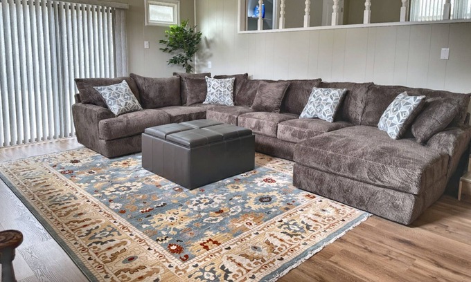 Pine Forest House | 5 mins to Ft Liberty in Spring Lake