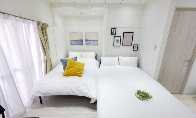Yotsuya Apartment | 5-minute walk from Yotsuya Station in Shinjuku-ku, close to Shinjuku Gyoen Garden, can accommodate 6 people/3 beds, keep luggage ok, free Wi-Fi