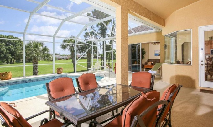 Long Meadow Villa | 5 Star Condo on Charlotte Harbor, Charlotte County Condo 1007