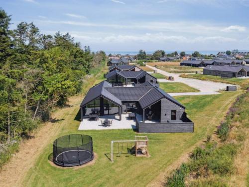 Hasmark Strand House | 5 star holiday home in Otterup