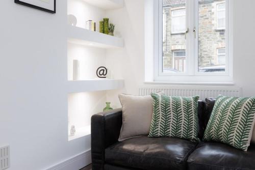 Caerphilly House | 5 Stockland Street