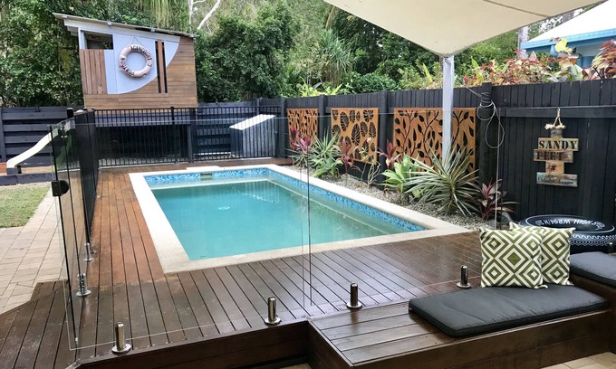 Port Douglas House | 50m from Port Douglas famous Four Mile Beach.