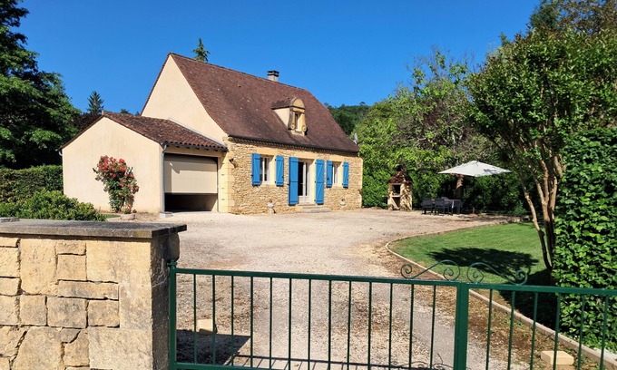 Carsac-Aillac House | 5km from Sarlat, Périgourdine house on enclosed park
