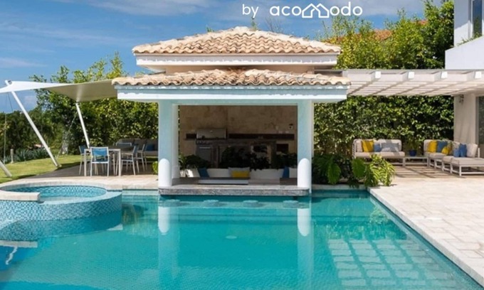 El Palmar Villa | 6 bdr + 7 bthr Villa with Private pool/garden and sunroom๐ท๐/near the beach ๐
๐ ๐