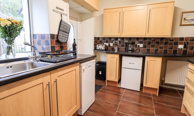 Troutbeck Bridge Cottage | 6 Calgarth View