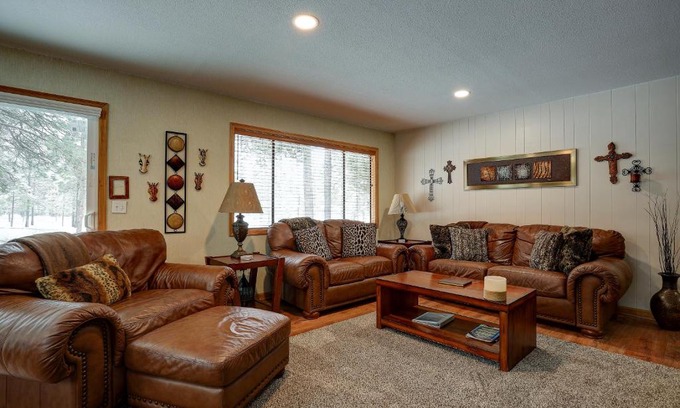 Sunriver House | 6 Otter Home feat Bikes to Explore