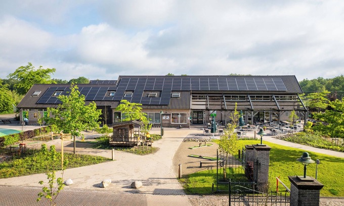 Witteveen House | 6-person bungalow in the holiday park Landal Orveltermarke