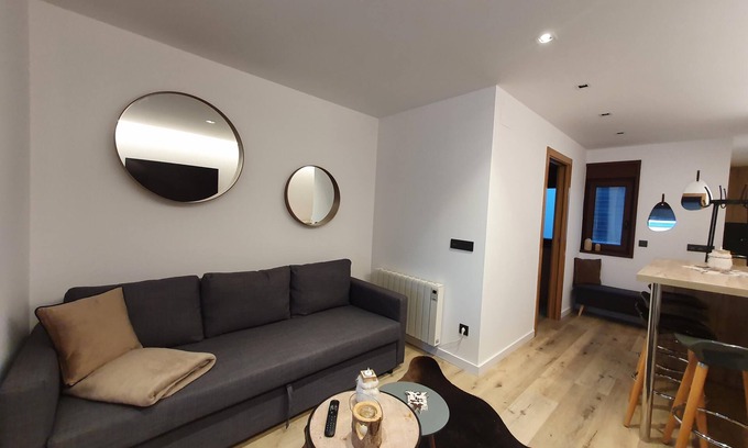 Pas de la Casa Apartment | 603 SKY - PAS DE LA CASA - PIE PISTAS - APT 4 PERS.hut2:007994