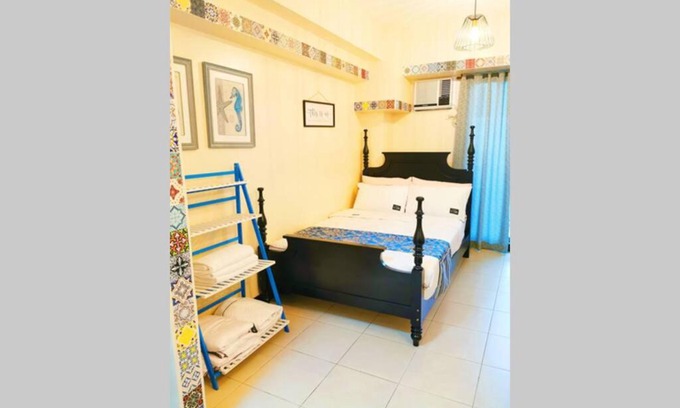 Mandaluyong Apartment | 606 Deluxe Studio Room with Big Balcony and Netflix