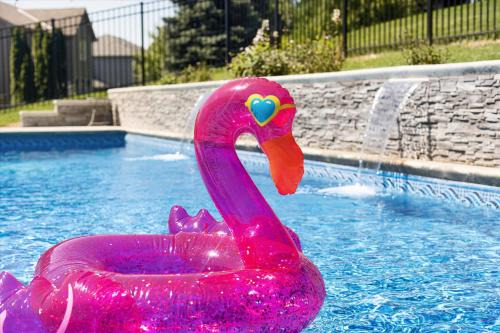 West Omaha House | 6BR Luxury Stay Prime Spot Games & More