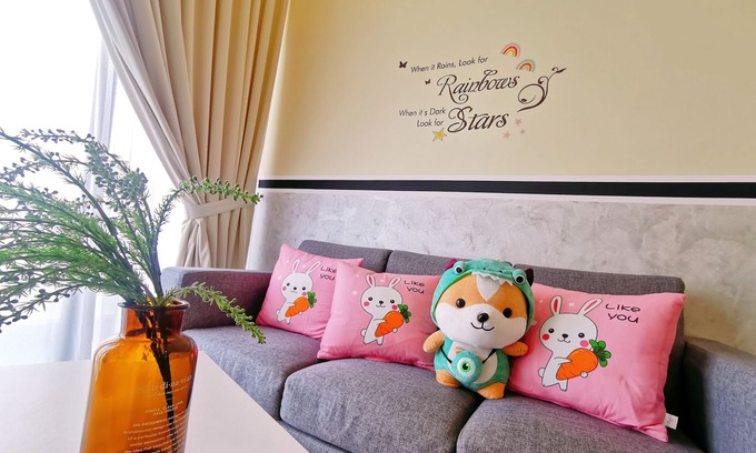 Medini Apartment | 6min walking- Legoland Happy Rainbow Suite for Families 2R2B 1-8pax Max Lakeview