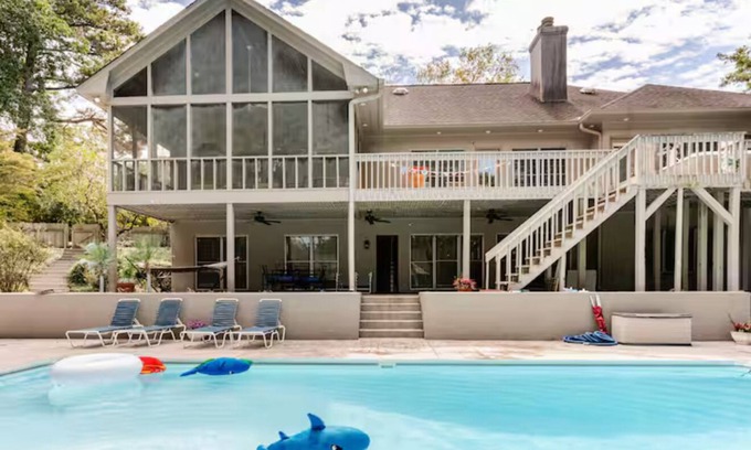 Columbus House | 7-Bedrooms Open Concept, 6 Bathrooms, Pool/HotTub-CopperCreek Tennis & FortMoore