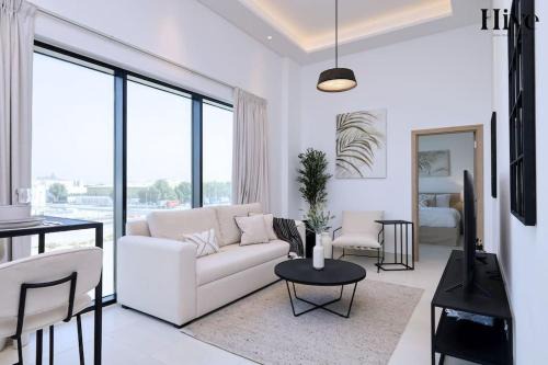 Jebel Ali Apartment | 7 by Aurora 209