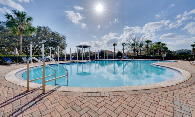 Buena Ventura Lakes House | 7 Mi to USTA Waterfront Tennis House with Yard!