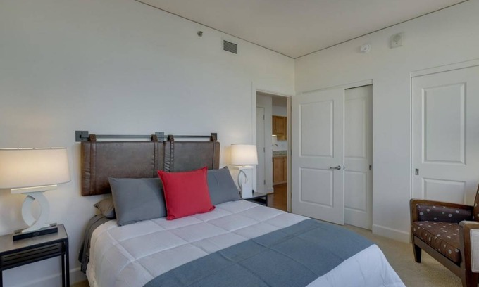 Pearl District Apartment | 70 m² Apartment ∙ 1 bedroom ∙ 4 guests