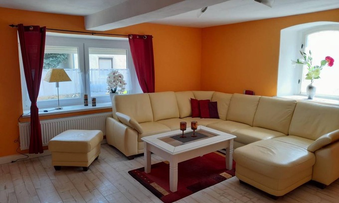 Schoenburg Apartment | 70 m² Apartment ∙ 1 bedroom ∙ 4 guests