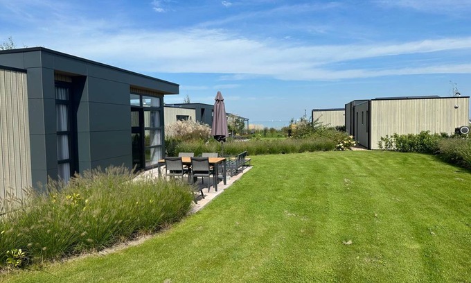Enkhuizen House | 70 m² House ∙ 2 bedrooms ∙ 4 guests