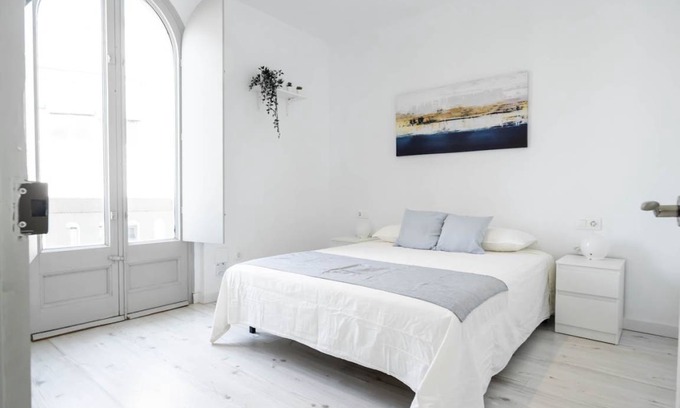Sant Feliu de Llobregat Resort | 70 m² Private room ∙ 1 bedroom ∙ 2 guests