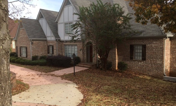 Sand Ridge House | 7000 sq ft On The RTJ 10Th-Exit reward up to 500! 7 bedrooms!