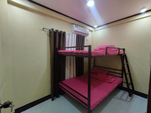 Bantay Apartment | 8-pax Jumong's Transient Inn