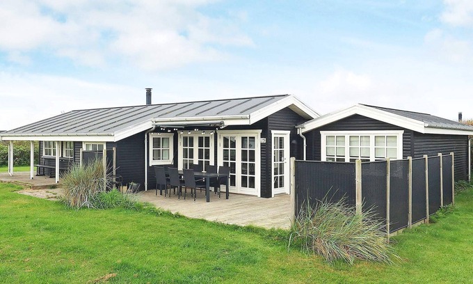 Lokken House | 8 person holiday home in Løkken-By Traum