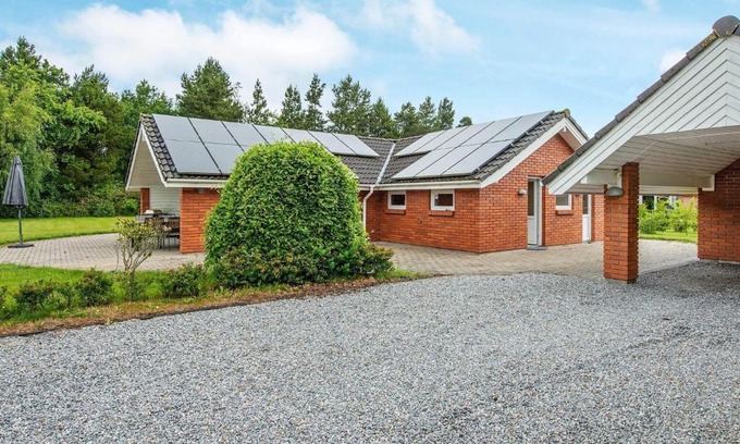 Jegum House | 8 person holiday home in Oksbøl-By Traum