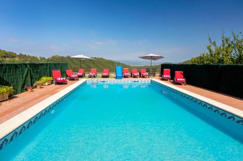 Rocafort Villa | 8 to 10 Sleeps Private Pool Villa & BBQ Near Barcelona