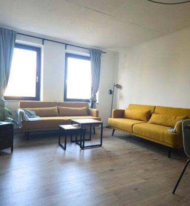 Nalbach Apartment | 80m2 Wohnung - WLAN - Parkplatz - 7 Schlafplätze - 24h Check-in