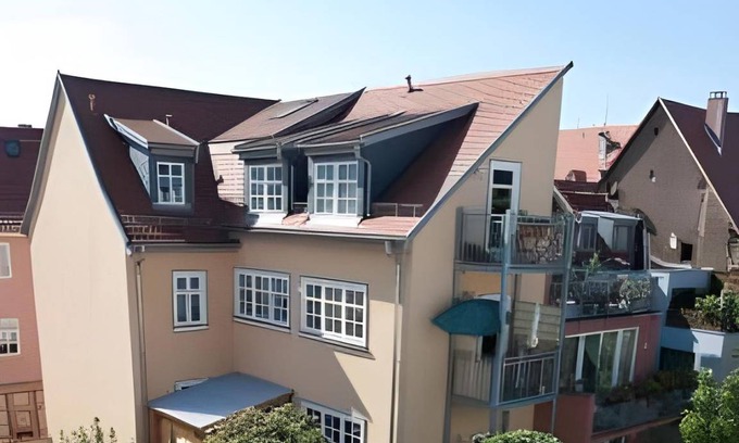Erfurt Old Town Apartment | 90 m² Serviced apartment ∙ 2 bedrooms ∙ 127 guests