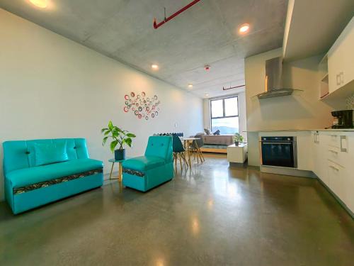 La California Apartment | 906B URBN Barrio Escalante Estudio con Aire Acondicionado y Parqueo
