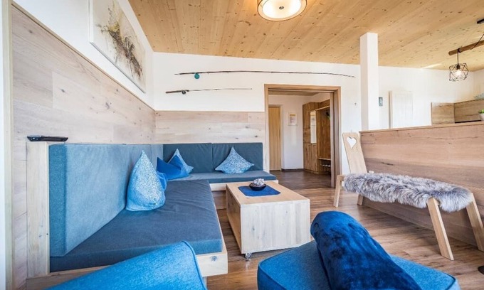Nittenau Apartment | 99qm-großes, gemütliches Chalet mit eigener Terrasse und kleinem Garten