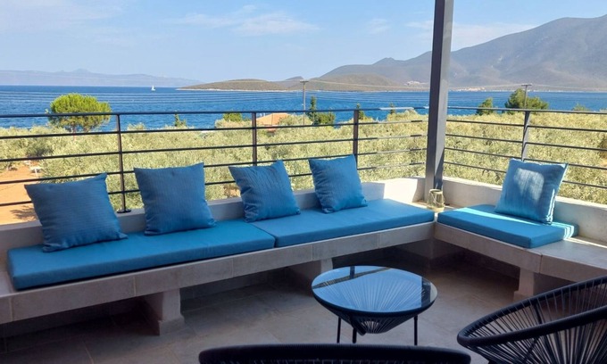 Pella Region Villa | Aélia Stone House Melíti