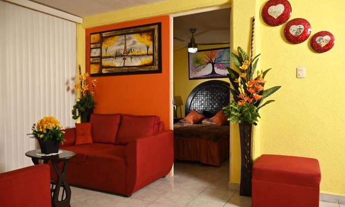 Las Playas Apartment | ¡A 200 mts de las playas: Caleta y Caletilla!