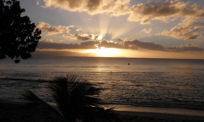Bas Vent Apartment | A 5 Minutes à Pied de la Plage, Entre mer et Montagne