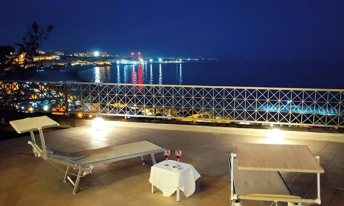 Porto Empedocle Villa | A beautiful residence with breathtaking sea views