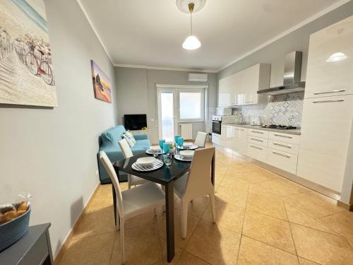 Ladispoli Apartment | A Casa di Mina