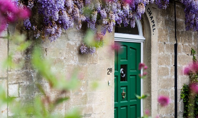 Bradford-on-Avon Cottage | A charming Grade II listed former Chapel in a tucked away peaceful location