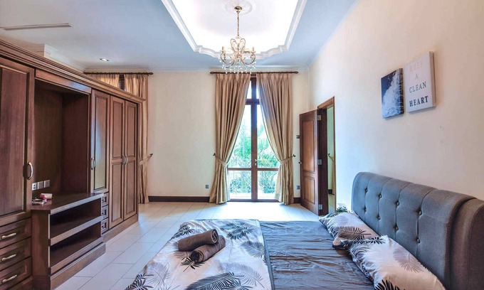 Ampang Apartment | A Chic & Spacious 5BR Unit in Ampang, FREE Parking