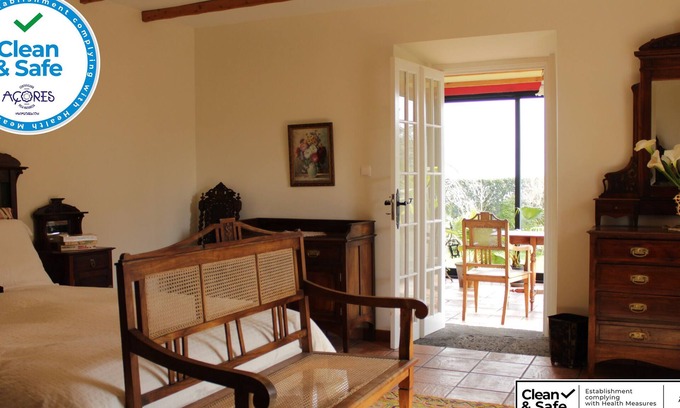 Capelas House | A comfortable, self-contained suite in a restored 19th-century vila (RRAL 980)