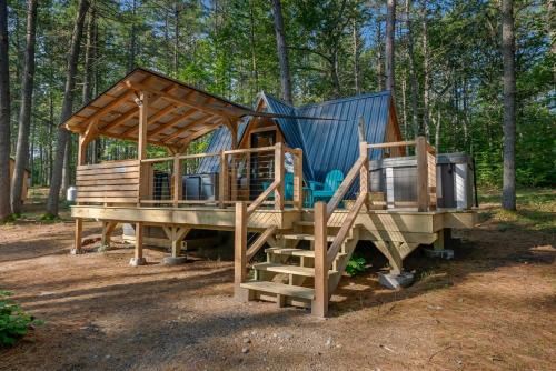 Oxford Apartment | A Cozy A-Frame Escape with Hot Tub