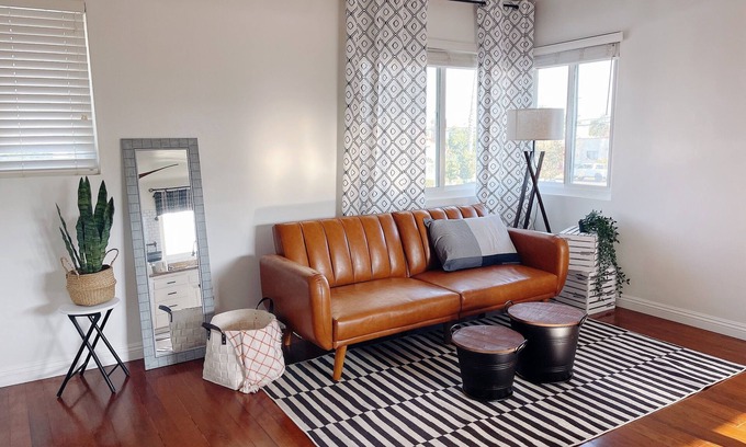 Midway City Apartment | A Cozy Guesthouse in Central O.C.