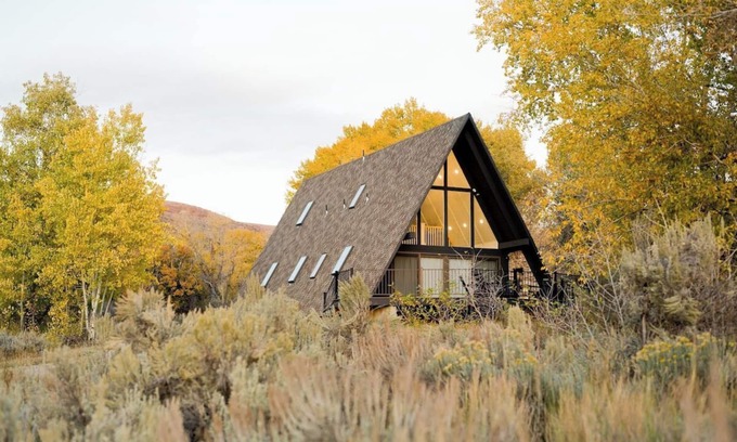 Park City Cabin | A-Frame Haus Heber, views, romantic, firepit, cute